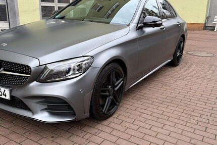 Mercedes-Benz C-Klasse 89.651 km 32.990 &euro; Berlin 10178
