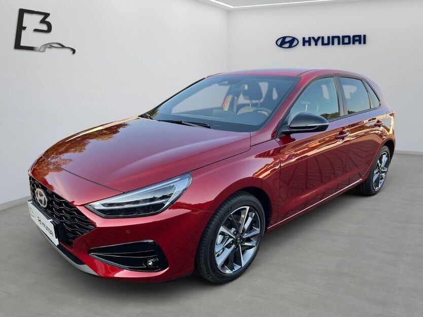 i30