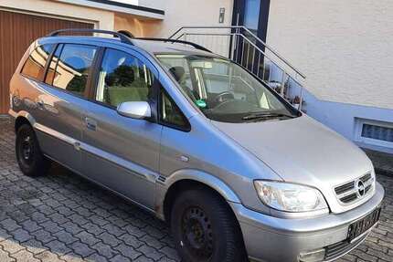 Opel Zafira 121.270 km 2.700 &euro; Cham 93413