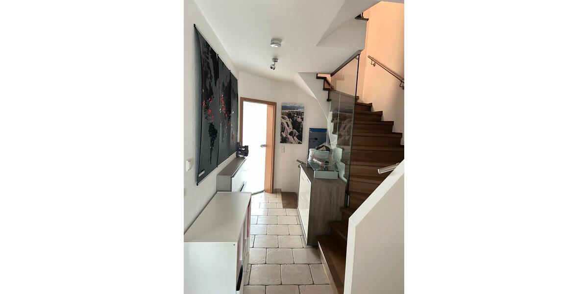 Reihenhaus Ingolstadt Nordost - 4 Zimmer, 160 m&sup2;, 680.000&euro; | Angebot:27030513