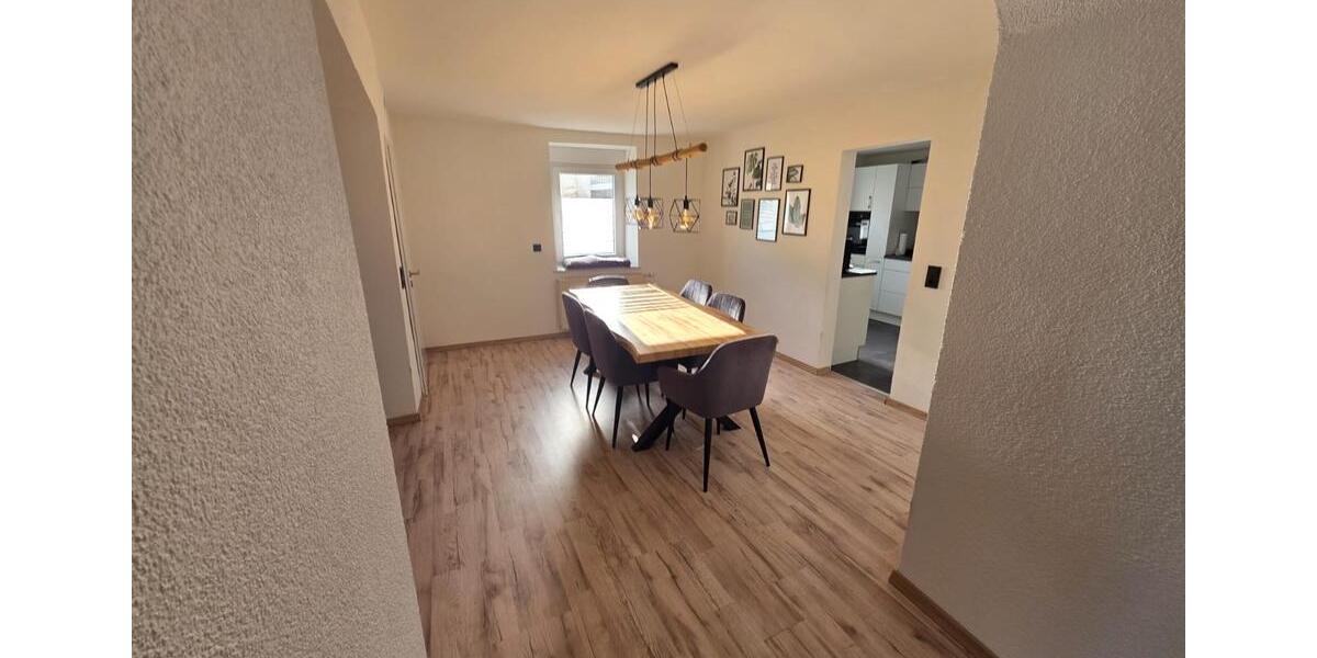 Erdgeschoßwohnung Nohfelden - 2 Zimmer, 101 m&sup2;, 1.000&euro; | Angebot:26109515
