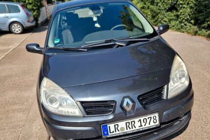 Renault Scenic 157.500 km 2.400 &euro; Lahr 77933