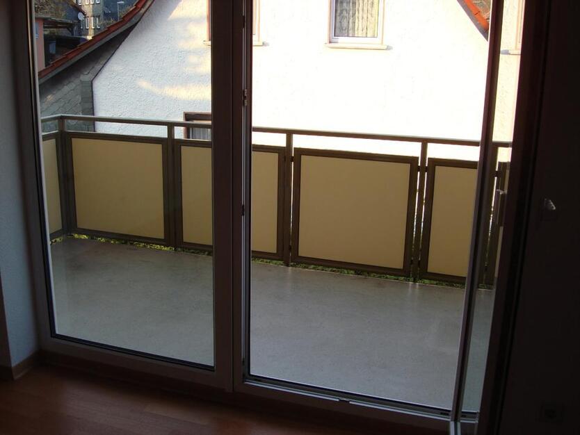 4-RaumWohnung mit Balkon zu vermieten