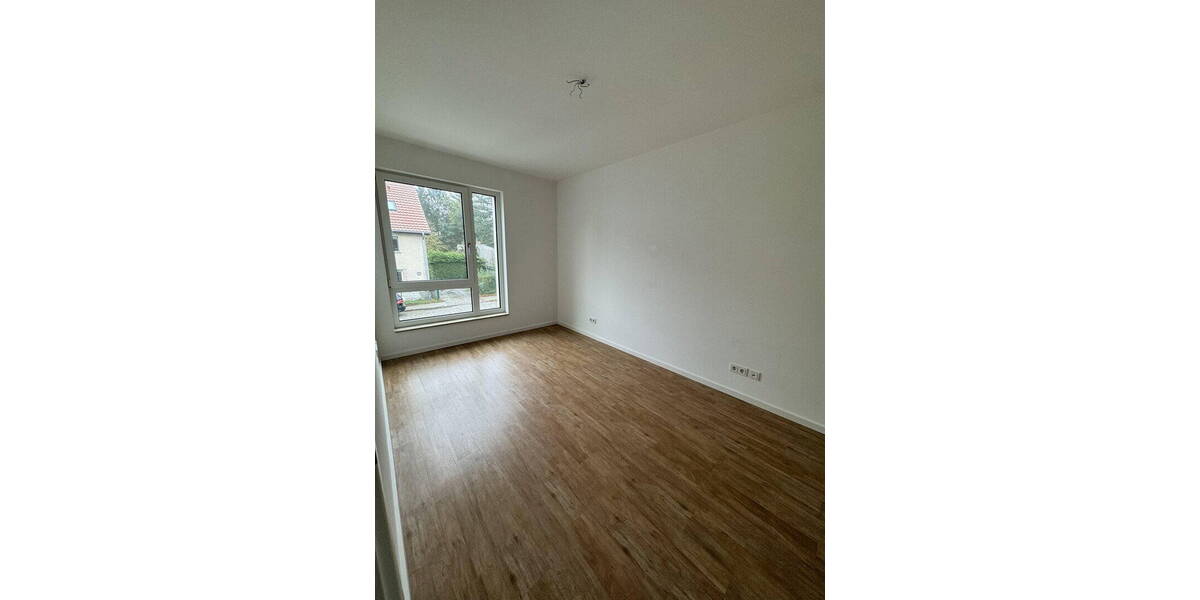 Etagenwohnung Erkner - 2 Zimmer, 72 m&sup2;, 1.086&euro; | Angebot:25970737