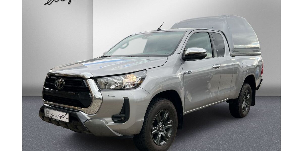 Toyota Hilux 63.500 km 39.470 &euro; Wunsiedel 95632