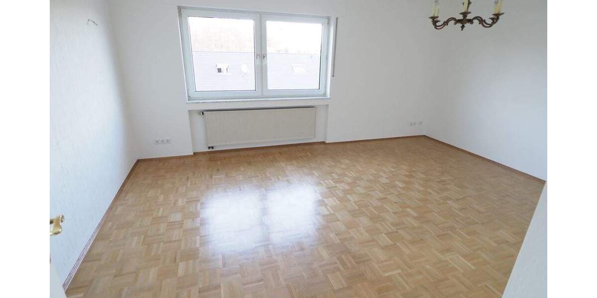 Etagenwohnung Montabaur - 5 Zimmer, 160 m&sup2;, 389.000&euro; | Angebot:25877291