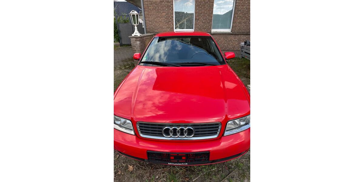 Audi A4 104.000 km 3.700 &euro; Gütersloh 33332