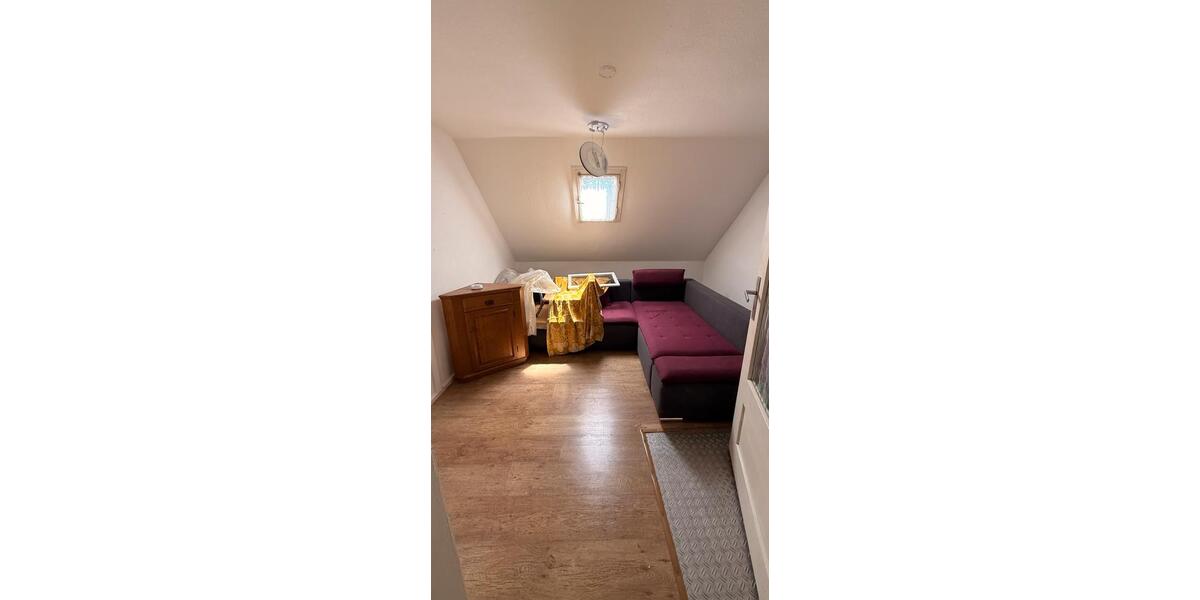 Einfamilienhaus Stockach - 5 Zimmer, 130 m&sup2;, 195.000&euro; | Angebot:26762998