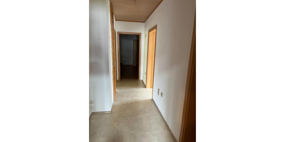 Erdgeschoßwohnung Heringen (Werra) - 6 Zimmer, 123 m&sup2;, 1.200&euro; | Angebot:25320565