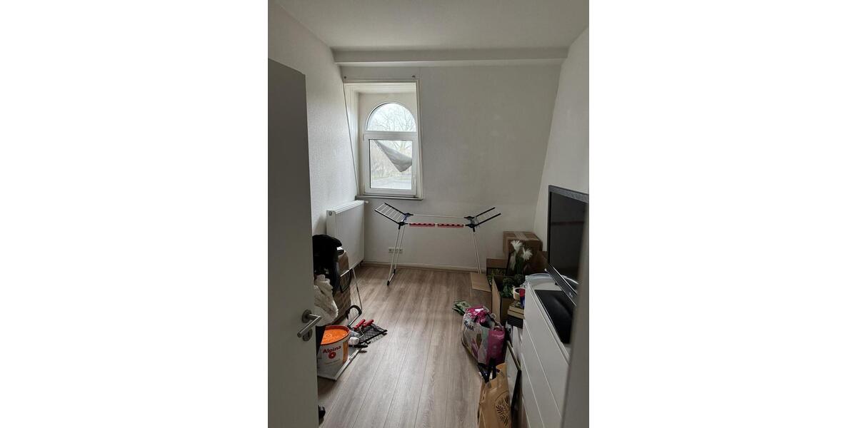 Dachgeschoßwohnung Velbert - 3 Zimmer, 60 m&sup2;, 600&euro; | Angebot:24254934
