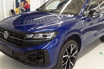 VW Touareg 16.100 km 79.790 € Mainburg 84048