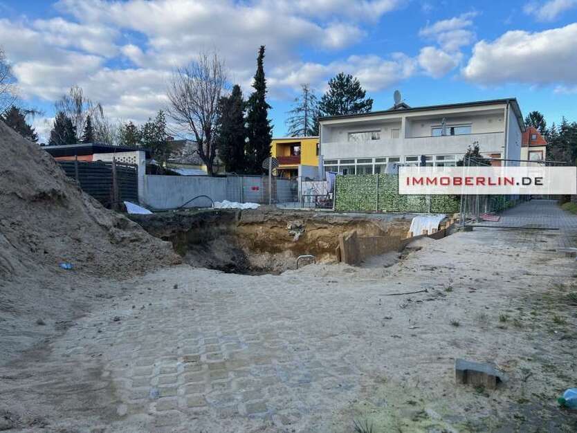 Grundstück zu verkaufen in Berlin 300.000 € 476 m²