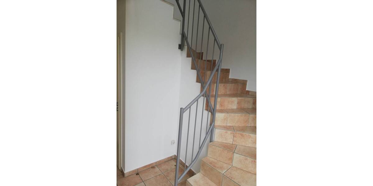 Mehrfamilienhaus, Wohnhaus Westerkappeln - 7 Zimmer, 410.000&euro; | Angebot:25687936