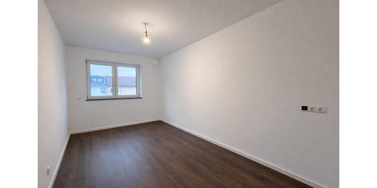 Erdgeschoßwohnung Türkheim - 3 Zimmer, 105 m&sup2;, 1.500&euro; | Angebot:26676158