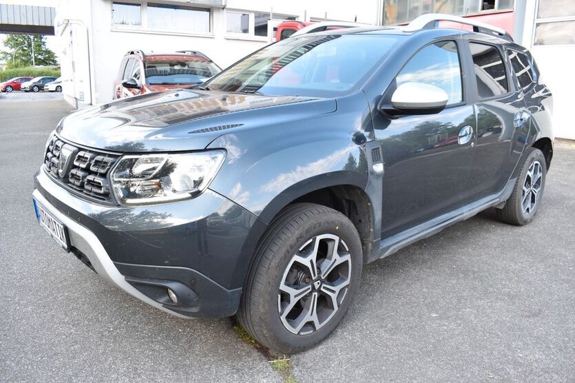 Dacia Duster 69.000 km 14.500 € Neustadt bei Coburg 96465