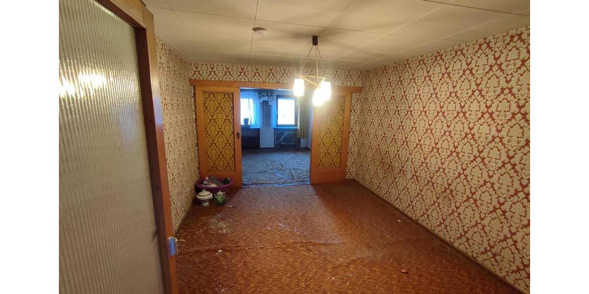Einfamilienhaus Schiffweiler - 55.000&euro; | Angebot:26346612