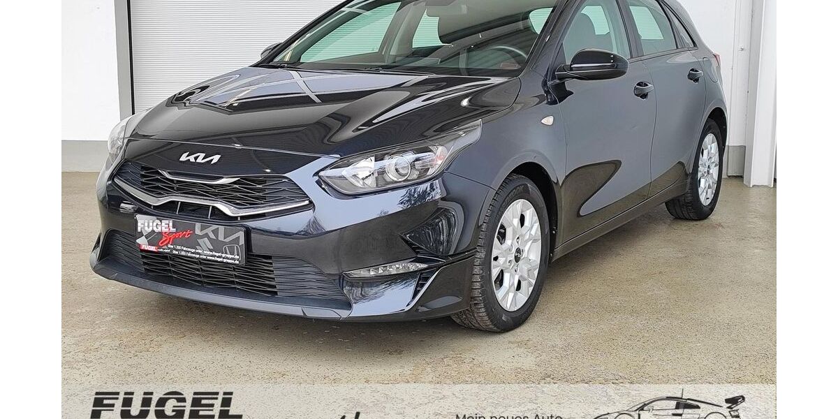 Kia ceed / Ceed 41.755 km 14.869 &euro; Dresden 01157