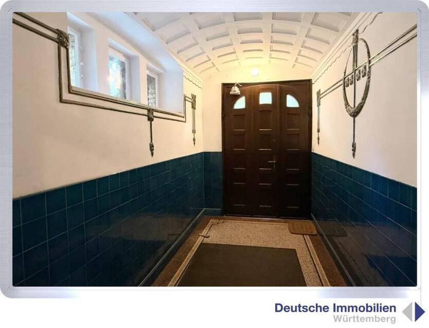 Extravagante 2,5-Zimmer-DG-Mietwohnung (5.+6 DG) in Stuttgart- Süd