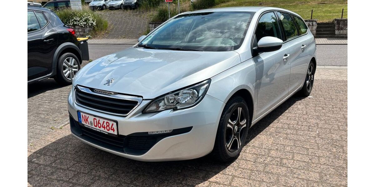 Peugeot 308 155.500 km 4.590 &euro; Dirmingen 66571