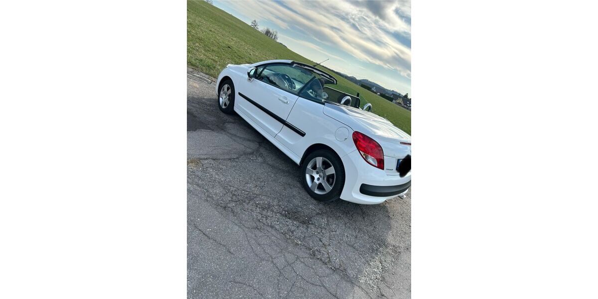 Peugeot 207 99.300 km 4.500 &euro; Albstadt 72461