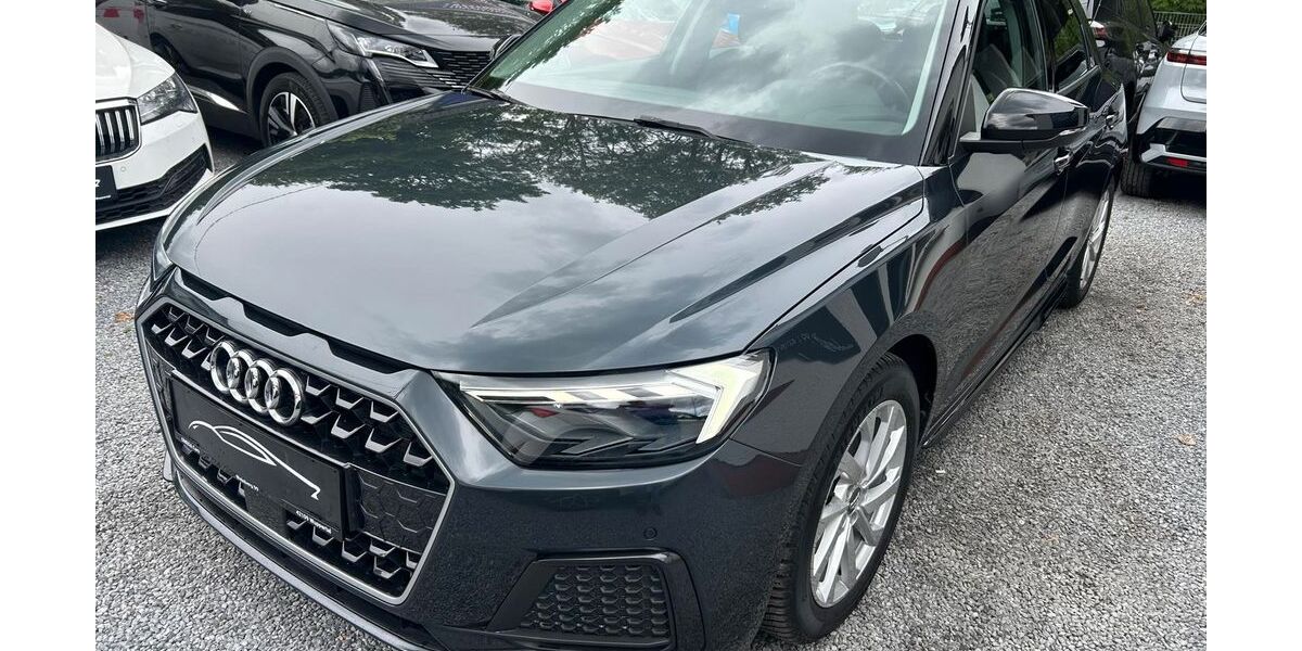 Audi A1 49.135 km 17.450 &euro; Wuppertal 42109