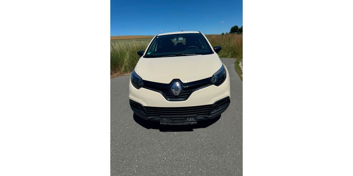 Renault Captur 124.000 km 5.500 &euro; Münchberg 95213