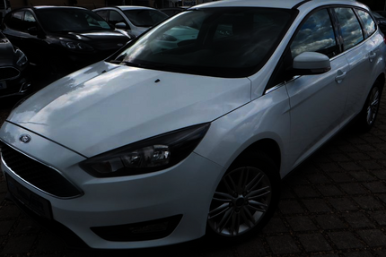 Ford Focus 92.751 km 8.990 &euro; Achim-Baden 28832