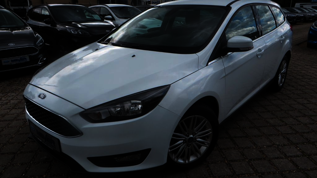Ford Focus 92.751 km 8.990 &euro; Achim-Baden 28832