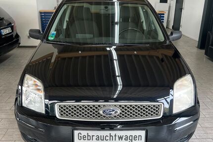 Ford Fusion 139.000 km 2.550 &euro; Wesel 46485