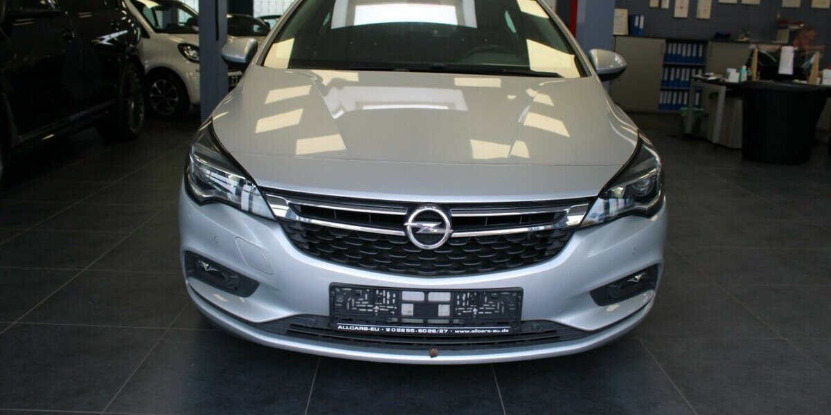 Opel Astra 1.4 Turbo 120 Jahre 72.750 km 12.980 &euro; Euskirchen 53881