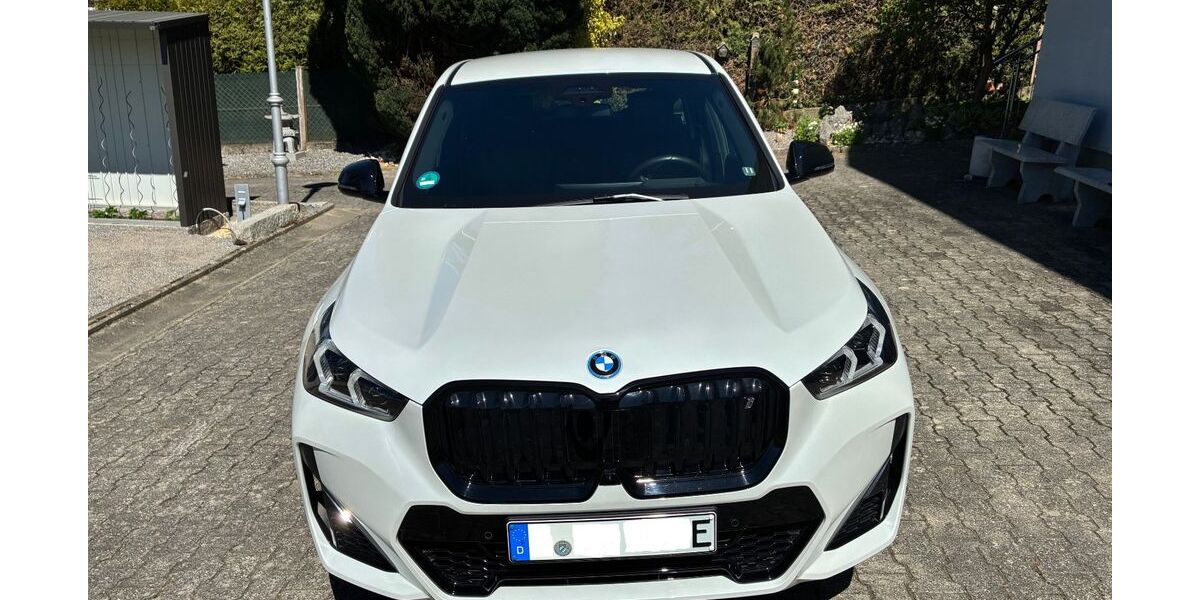 BMW iX1 20.000 km 39.600 &euro; Regensburg 93055