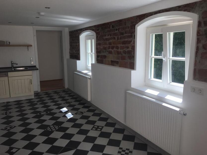 Vollausgestattete Wohnung 82 m2 in Minderheimer Altstadt zimmer