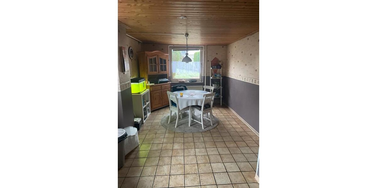 Einfamilienhaus Löhne - 7 Zimmer, 190 m&sup2;, 140.000&euro; | Angebot:25100026