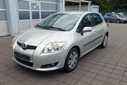 Toyota Auris 210.227 km 4.450 € Fulda 36043