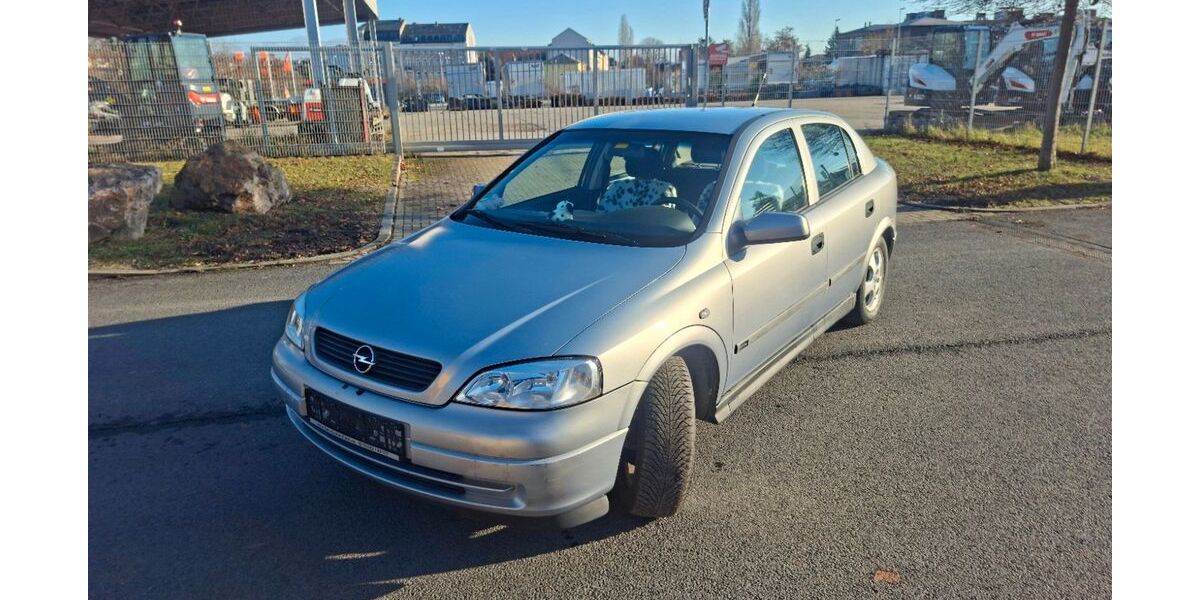 Opel Astra 193.000 km 1.950 &euro; Dresden 01109