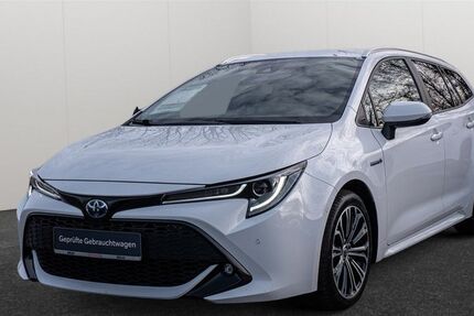 Toyota Corolla 35.192 km 23.990 &euro; Hamburg 22529
