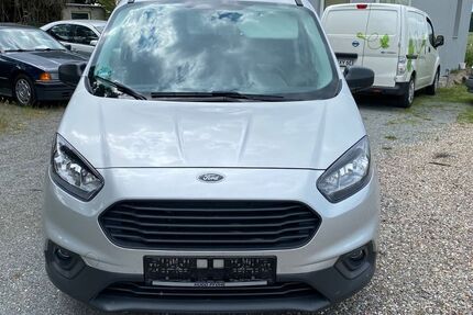Ford Transit 44.000 km 11.500 &euro; Bandenitz 19230