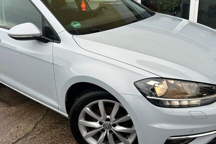 VW Golf 93.570 km 11.900 &euro; Berlin 12524