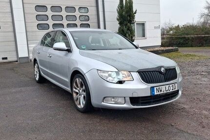 Skoda Superb 151.000 km 2.500 &euro; Neustadt/Wstr. 67433