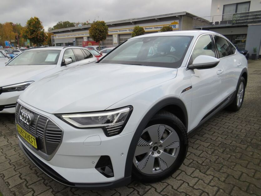 Audi e-tron 75.800 km 25.990 € Montabaur 56410
