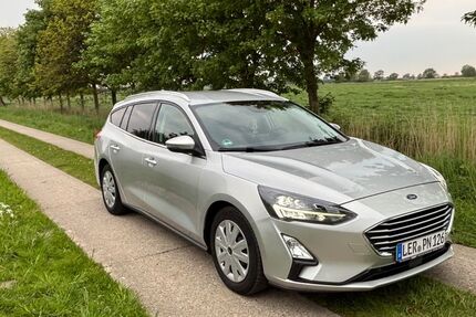 Ford Focus 146.000 km 10.800 &euro; Weener 26826