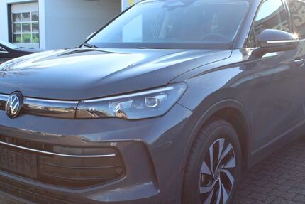 VW Tiguan 1.471 km 37.970 &euro; Lünen 44536