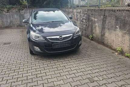 Opel Astra 265.000 km 2.900 € Offenbach 63071