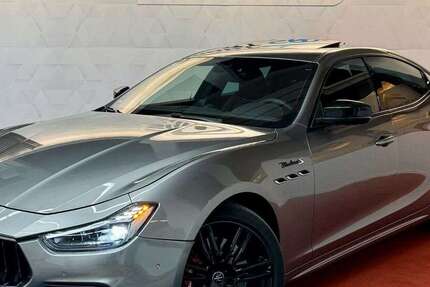 Maserati Ghibli 33.954 km 63.990 &euro; Remscheid 42855