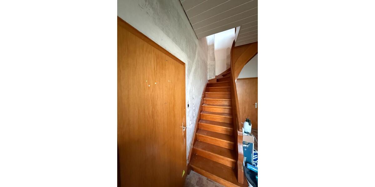 Einfamilienhaus Syke - 7 Zimmer, 180 m&sup2;, 320.000&euro; | Angebot:24825725