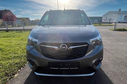 Opel Combo Life 64.000 km 15.950 € Petschow 18196