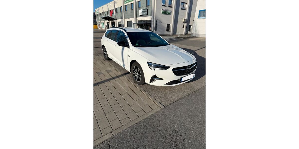 Opel Insignia 49.950 km 27.650 &euro; Flörsheim am Main 65439