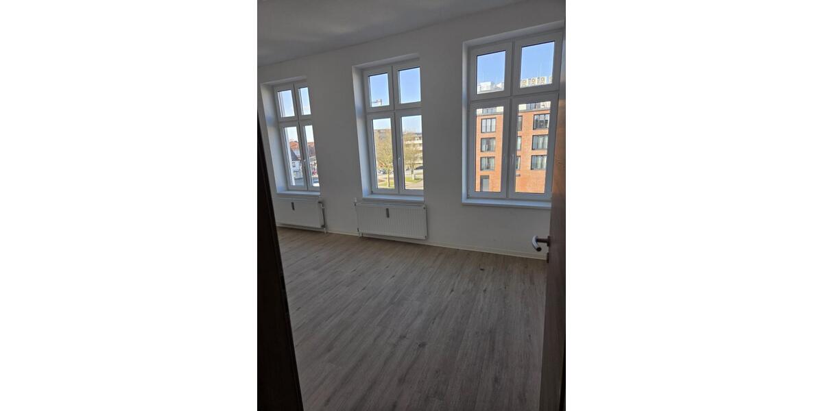 Etagenwohnung Heide - 3 Zimmer, 80 m&sup2;, 870&euro; | Angebot:25571416