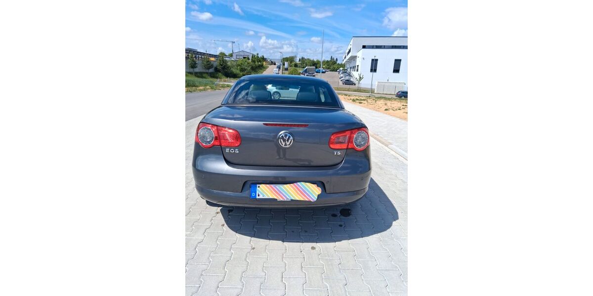 VW Eos 127.000 km 5.200 &euro; Leingarten 74211