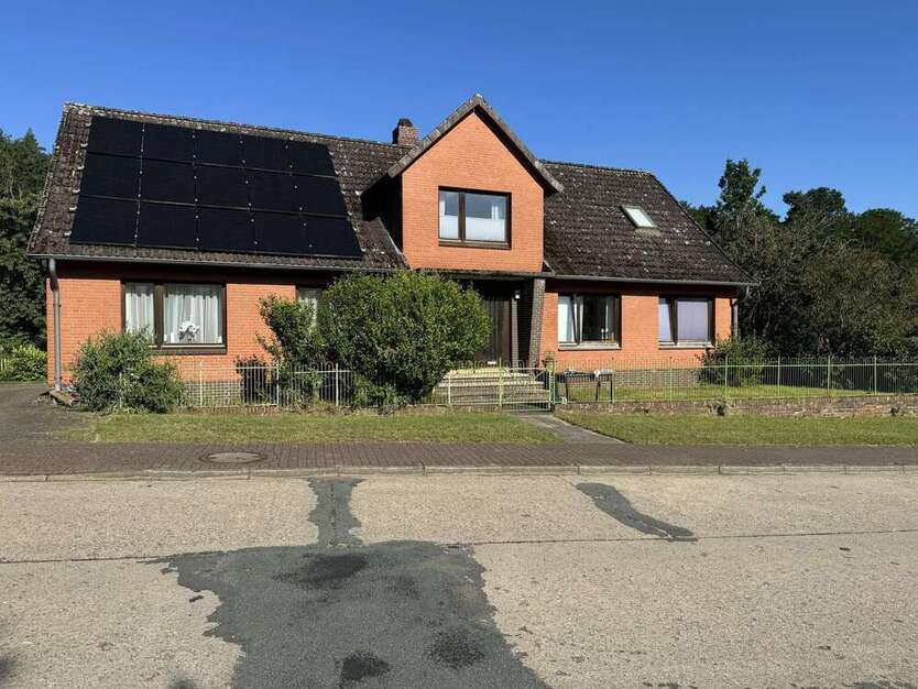 Haus zum Kaufen in Hitzacker 260.000 € 220 m²